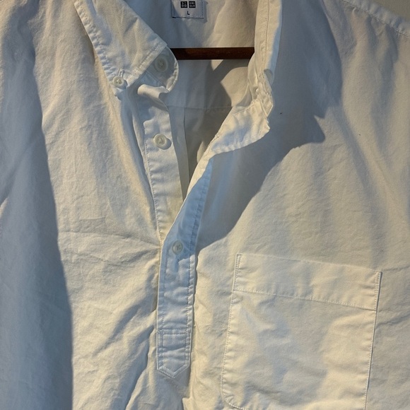 Uniqlo Button-Up Classic 3/4 Shirt - Picture 3 of 5